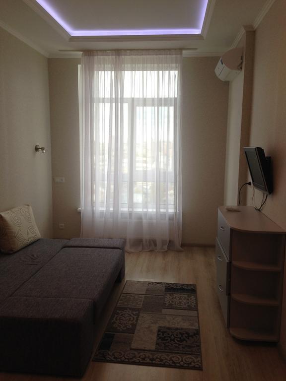 Suit Hotel Κίεβο Δωμάτιο φωτογραφία