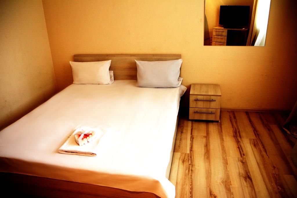 Suit Hotel Κίεβο Εξωτερικό φωτογραφία
